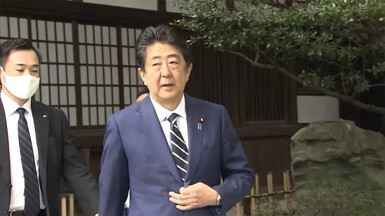 快讯！安倍晋三时隔一个月再次参拜靖国神社